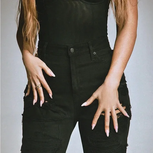 GOOD AMERICAN The Khloe Jean - Picture 8 of 14